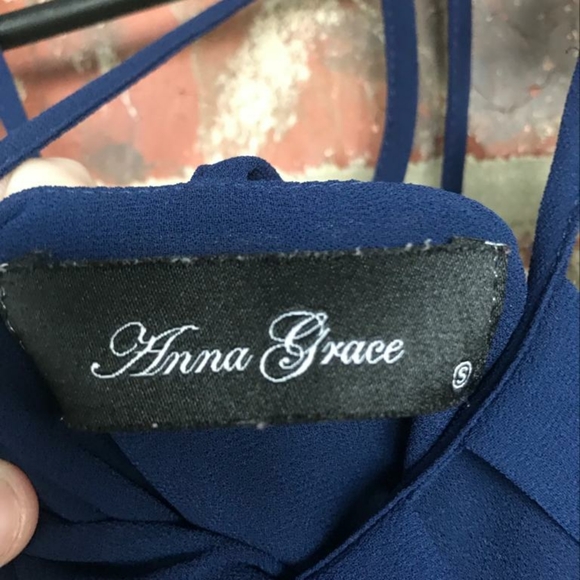 Womens blouse - Picture 3 of 3